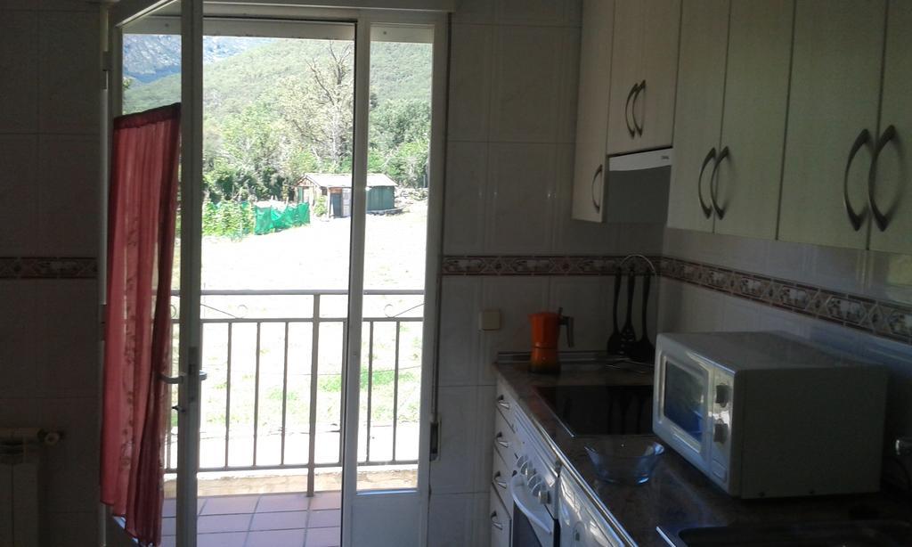 Apartamentos Rascafria Cerquilla Δωμάτιο φωτογραφία